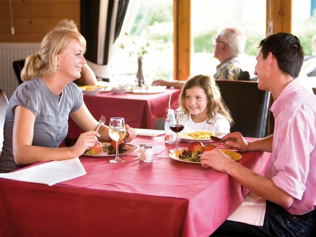 Landal De Veluwse Hoevegaerde Hotel Putten Luaran gambar